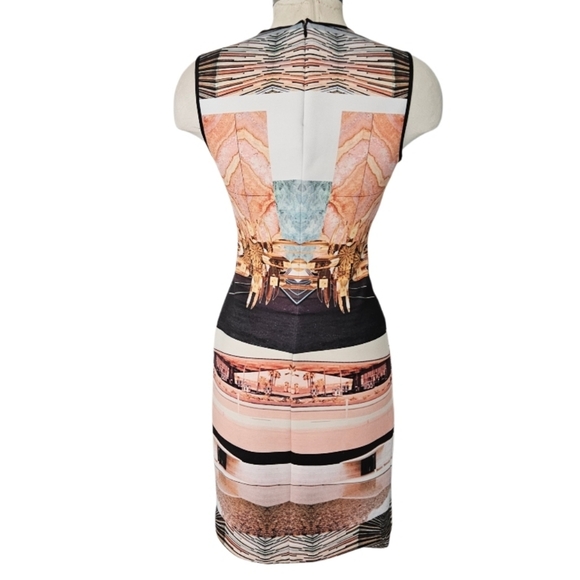 Clover Canyon Sleevless  Geometric Mini Scuba Dress - Picture 8 of 11